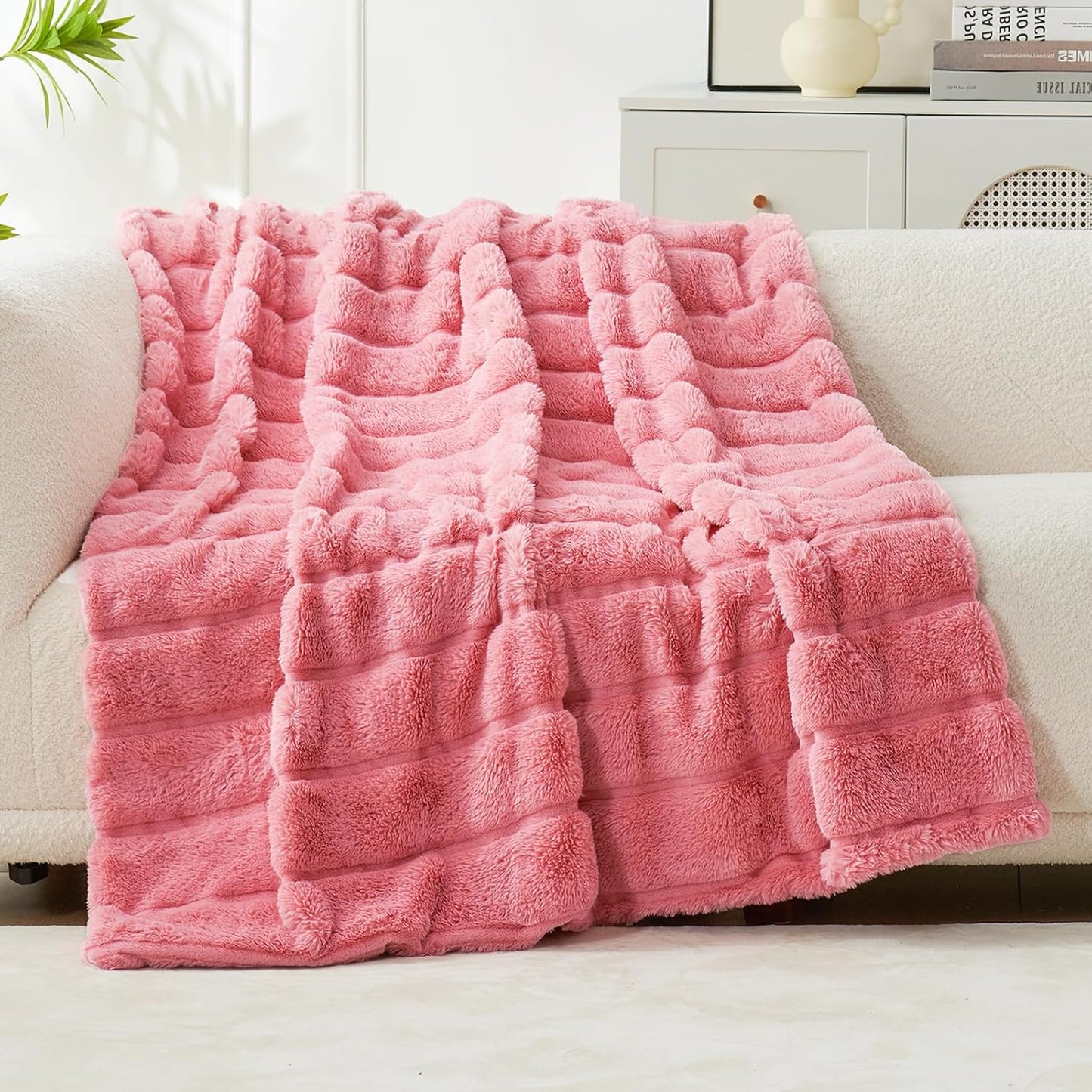 Faux Fur Throw Blanket for Couch, Jacquard Fuzzy Plush Soft Thick Winter Throw Blanket for Sofa Bed Living Room Bedroom,50"X60" Beige