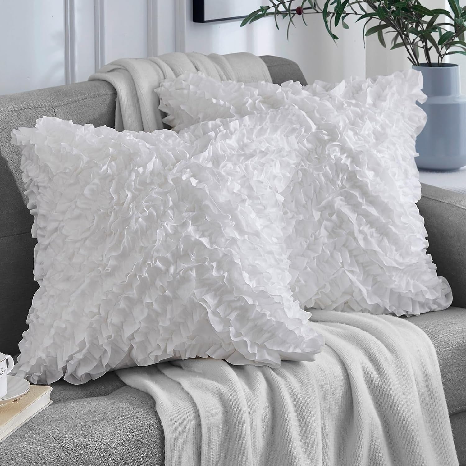 18X18 Pillow Covers, Cushion Throw Pillow Cover Pillowcase Set of 2, Farmhouse Decorative Cushion Case, 3D Design Handmade Pillowcase with Ruffles, White